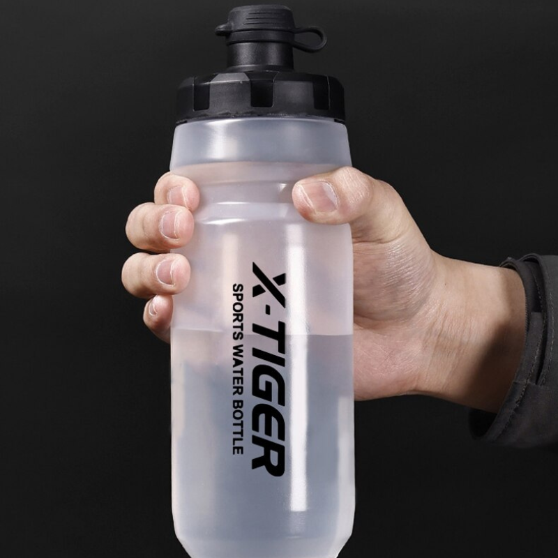 Squeeze 650ml Waterfles